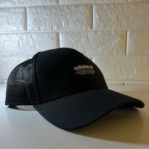 Adidas Snapback (Mesh)